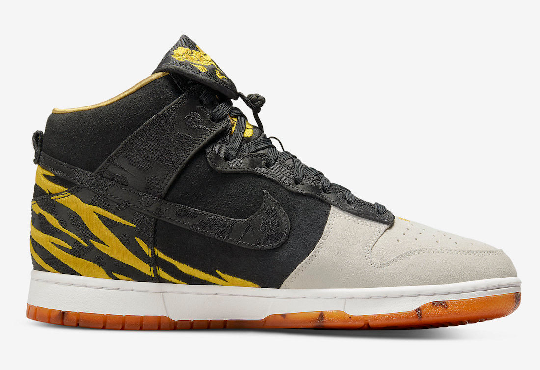 Nike Dunk High “God of Wealth”