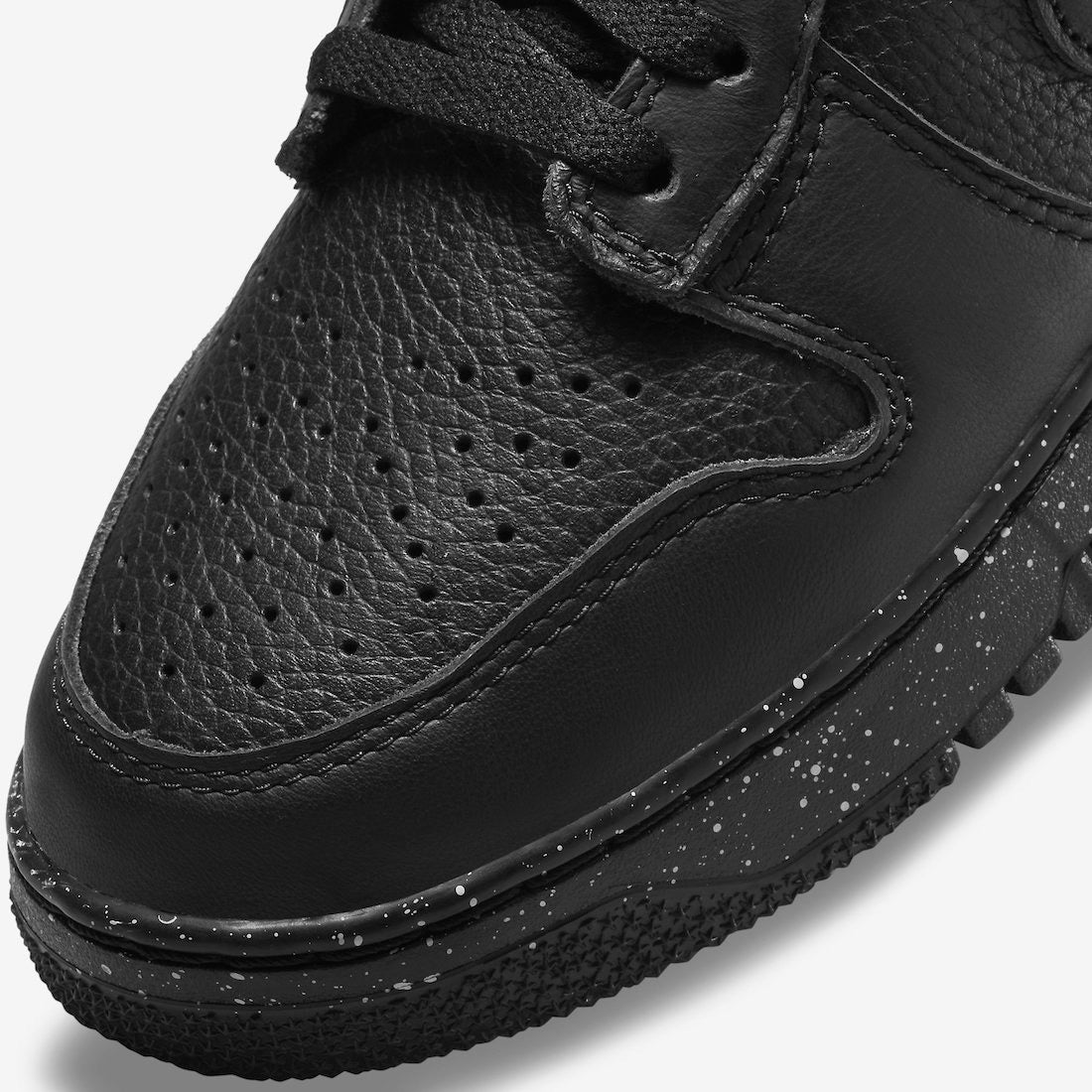 UNDERCOVER x Nike Dunk High 1985 “Black”