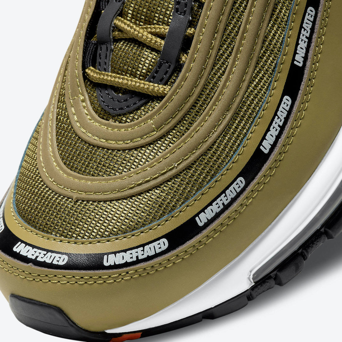 UNDEFEATED x Nike Air Max 97 “Militia Green”