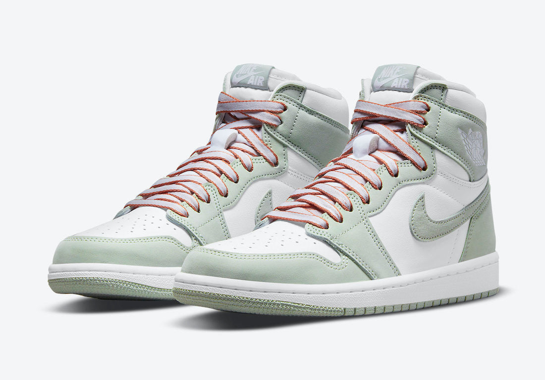 Air Jordan 1 High WMNS "Seafoam"