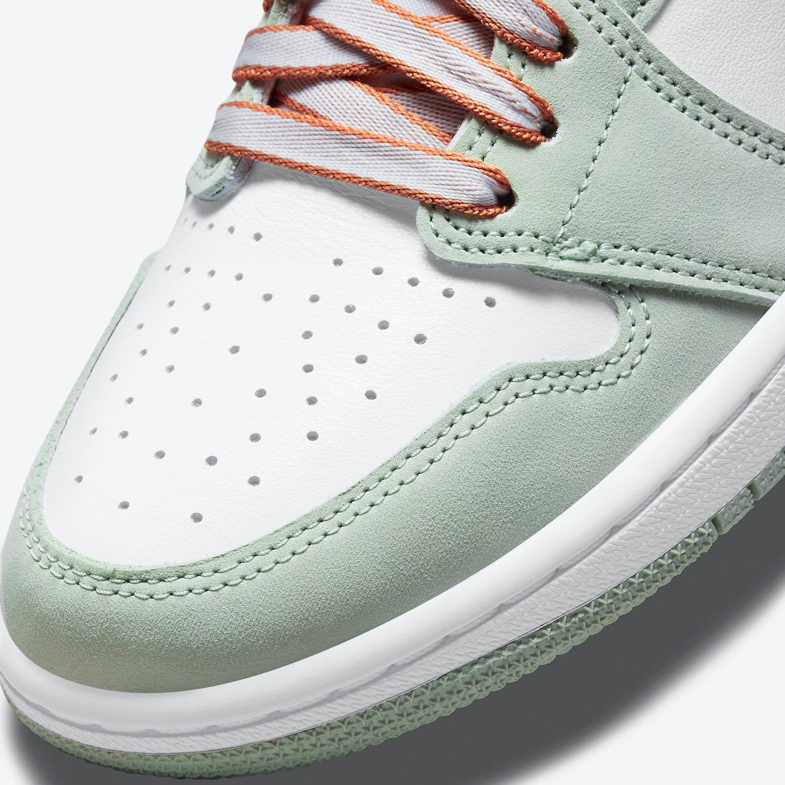 Air Jordan 1 High WMNS "Seafoam"