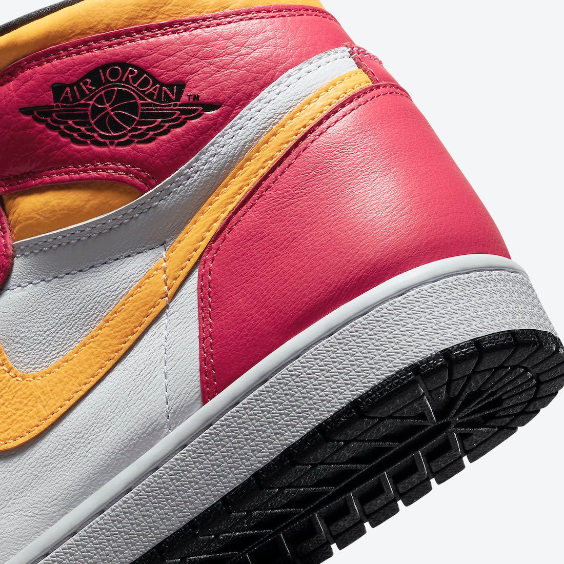 Air Jordan 1 High "Light Fusion Red"