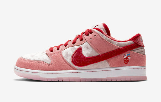 StrangeLove x Nike SB Dunk Low "Valentine's"
