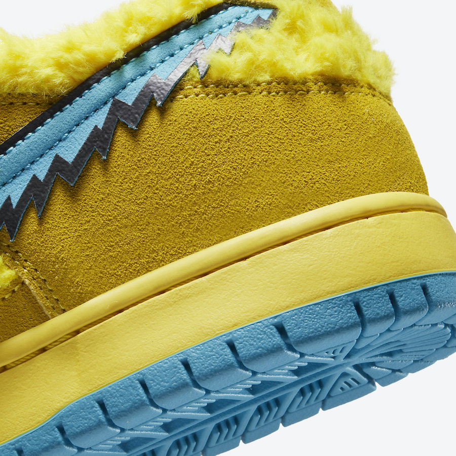 Grateful Dead x Nike SB Dunk Low "Yellow Bear"