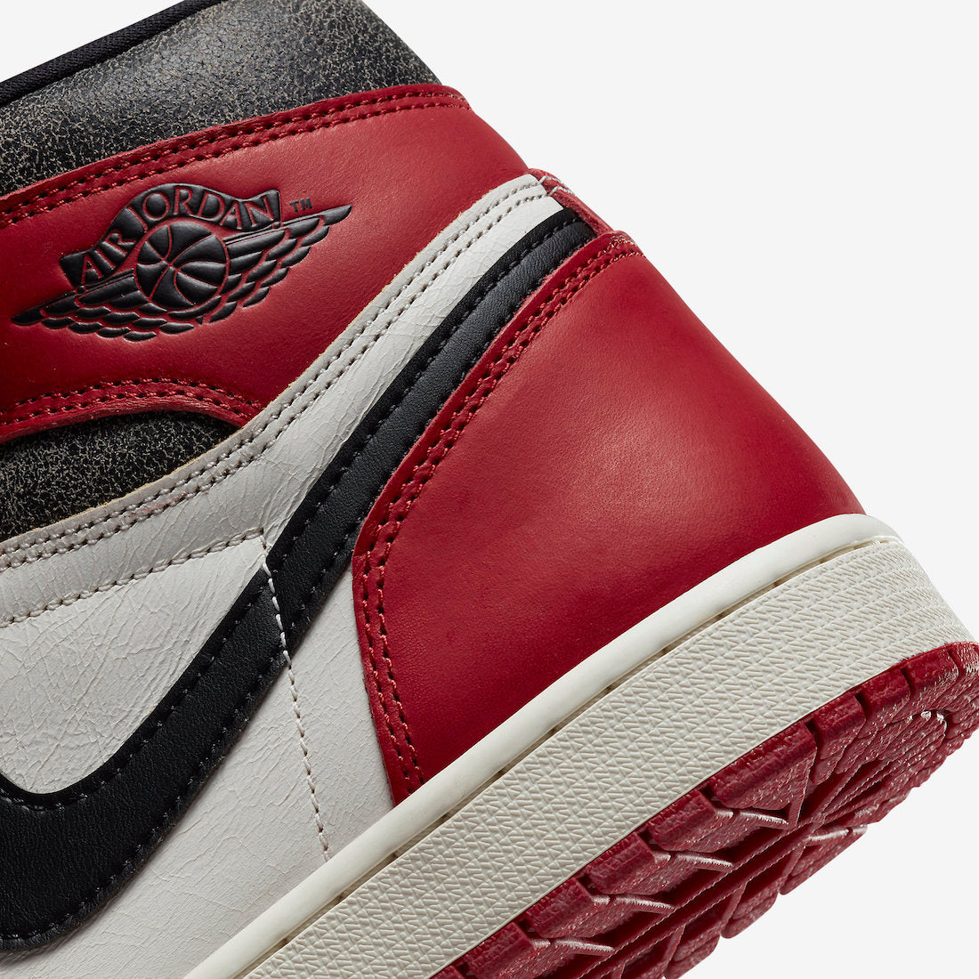 Air Jordan 1 High “Chicago Lost & Found”