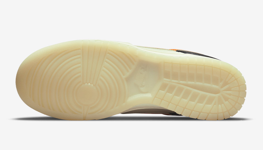 Nike Dunk Low _Halloween_ 6