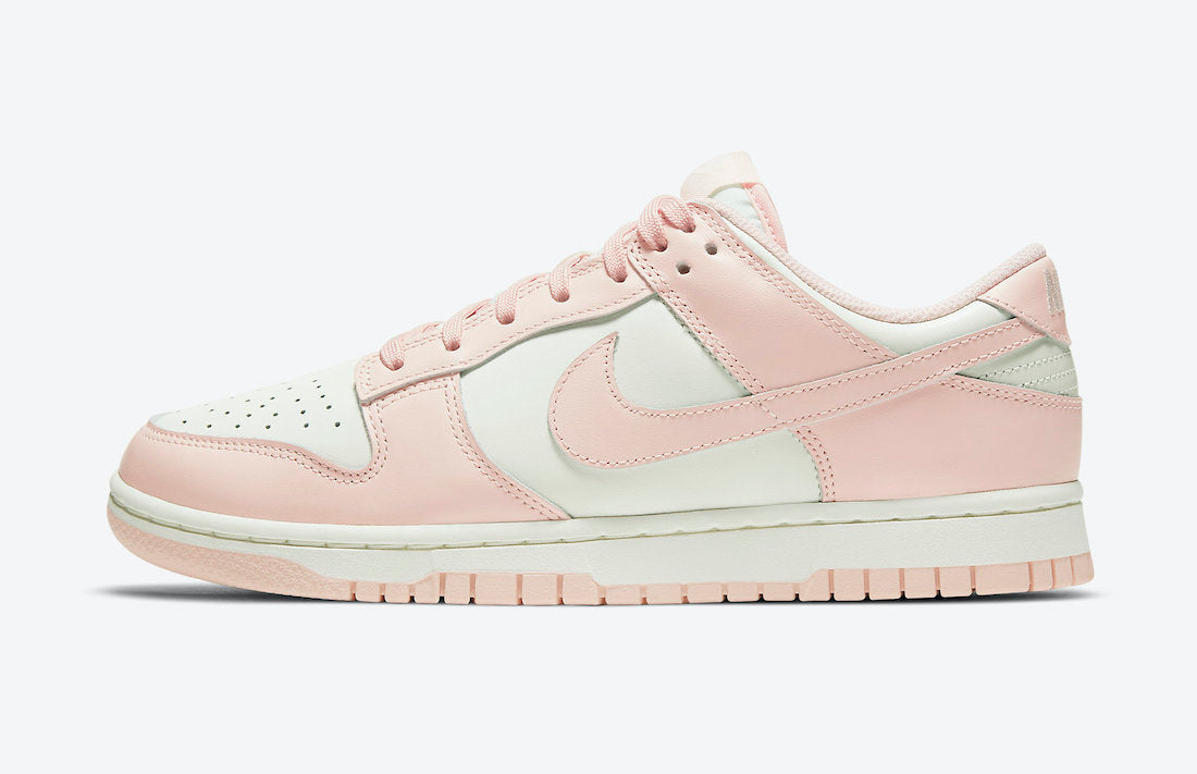 Nike Dunk Low WMNS "Orange Pearl"