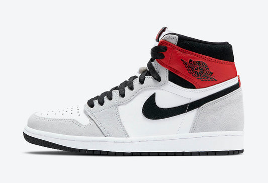 Air Jordan 1 High "Light Smoke Grey"