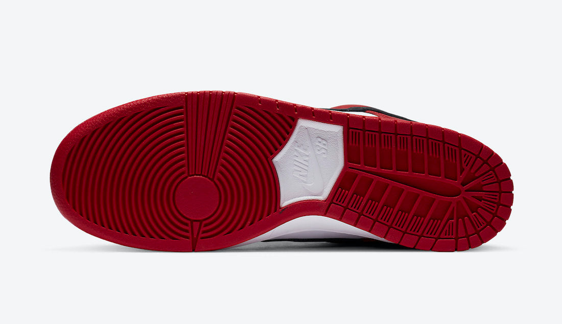 Nike SB Dunk Low “Chicago"