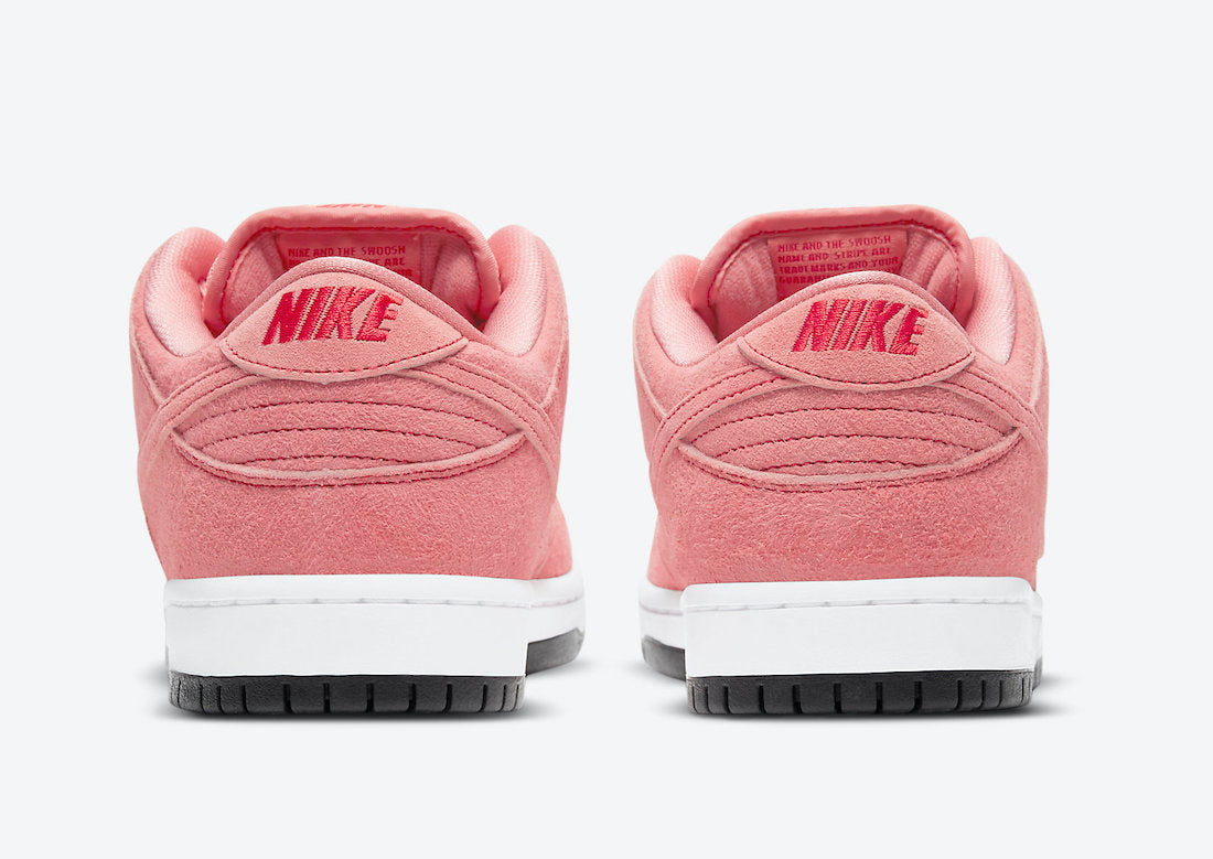 Nike SB Dunk Low "Pink Pig"