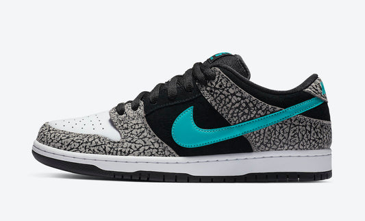 Nike SB Dunk Low “Atmos Elephant”