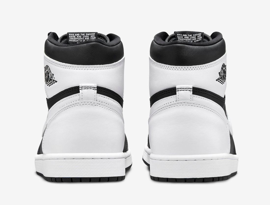Air Jordan 1 High “Black / White”