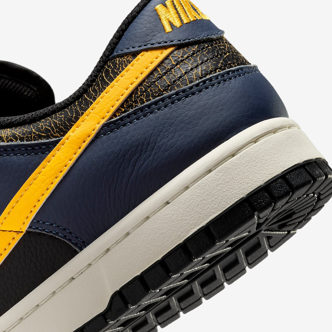 Nike Dunk Low “Vintage Michigan”