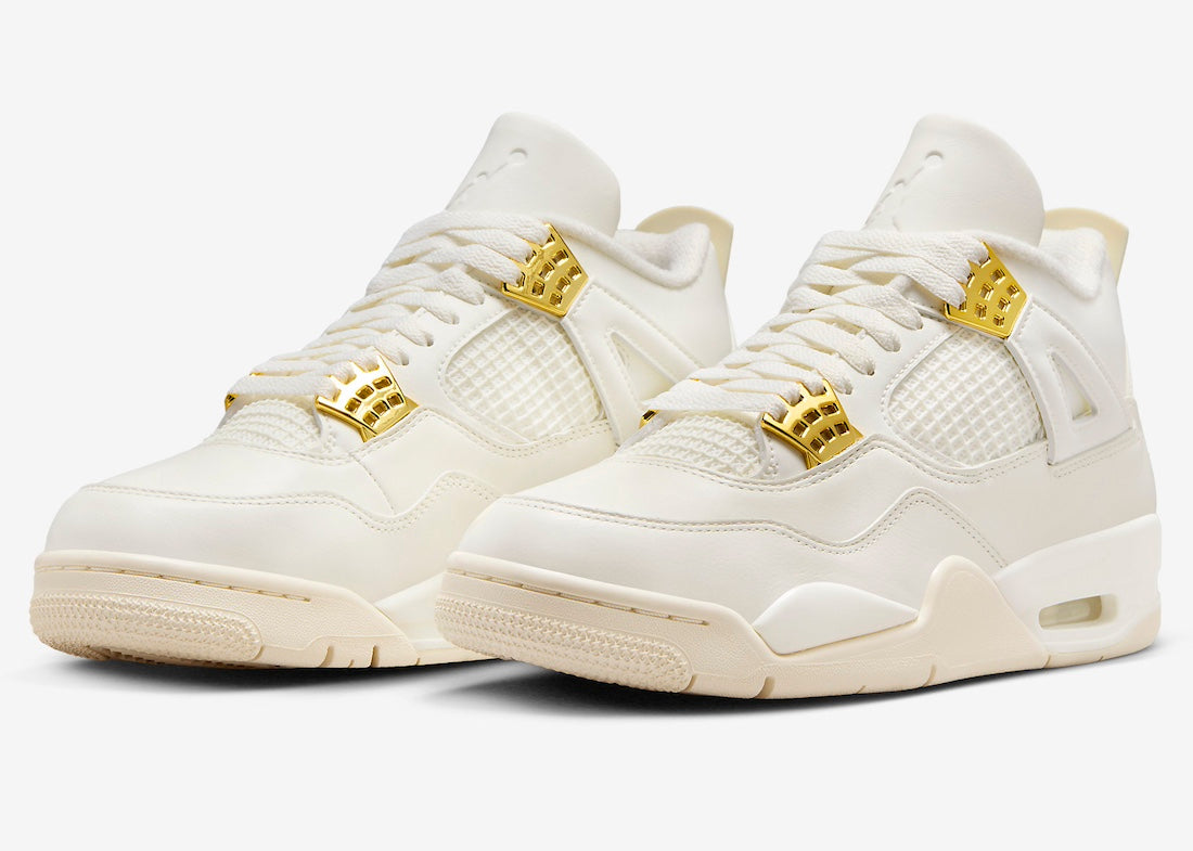 Air Jordan 4 WMNS “Metallic Gold”