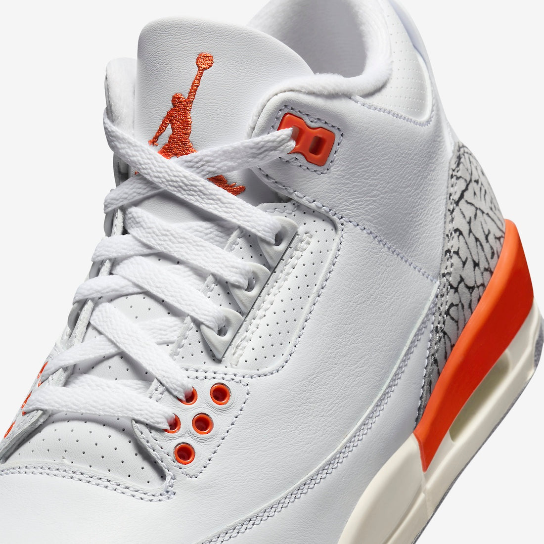 Air Jordan 3 WMNS “Georgia Peach”