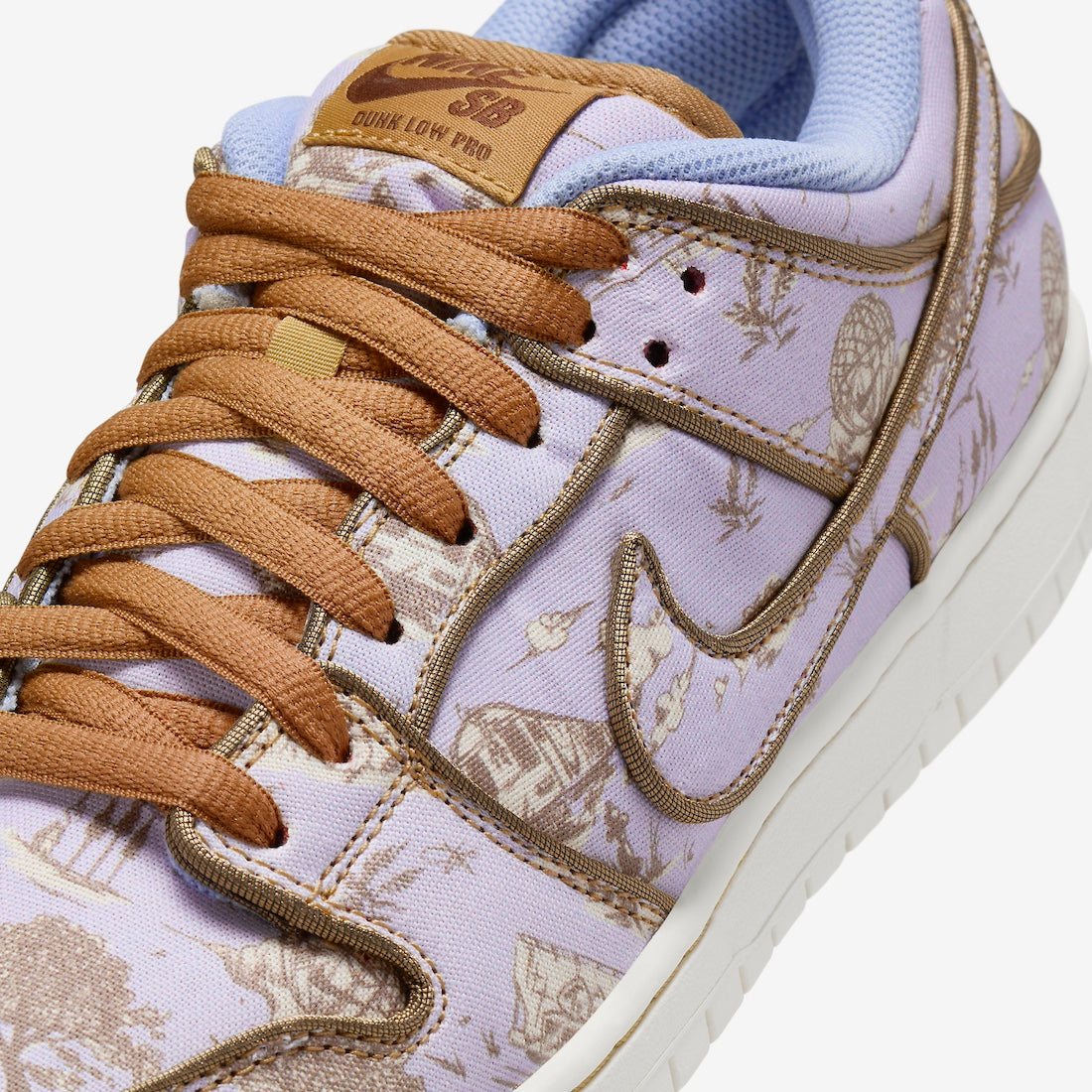 Nike SB Dunk Low “City of Style”