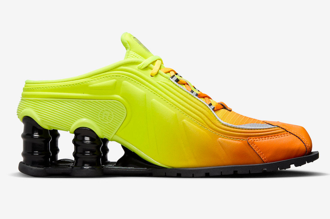 Martine Rose x Nike Shox Mule MR4 WMNS “Safety Orange”