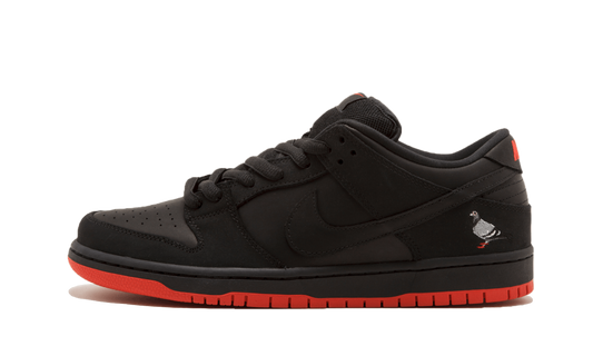 Jeff Staple x Nike SB Dunk Low "Black Pigeon"