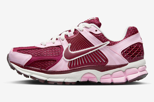 Nike Air Zoom Vomero 5 WMNS “Team Red / Pink Foam”