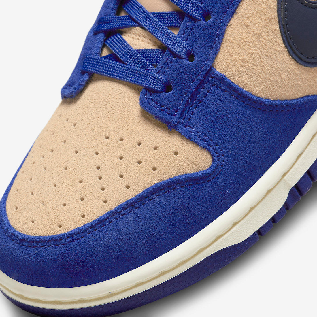Nike Dunk Low WMNS “Blue Suede”