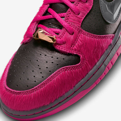 Run The Jewels x Nike SB Dunk High “4/20”