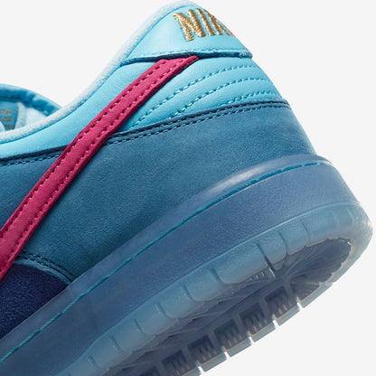 Run The Jewels x Nike SB Dunk Low “4/20”