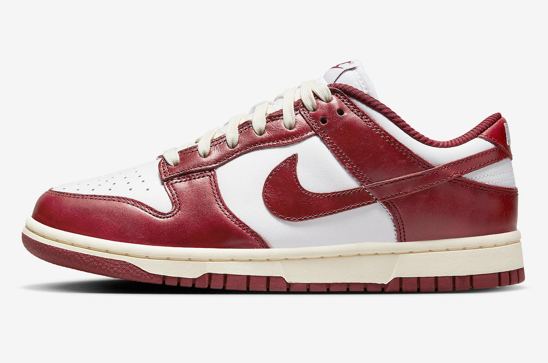 Nike Dunk Low WMNS “Vintage Red”