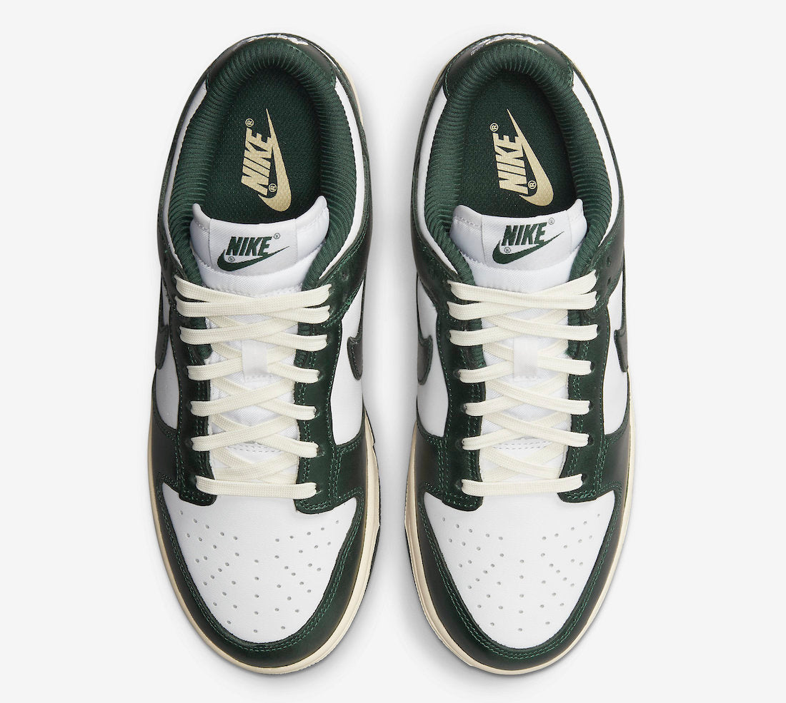 Nike Dunk Low WMNS “Vintage Green”