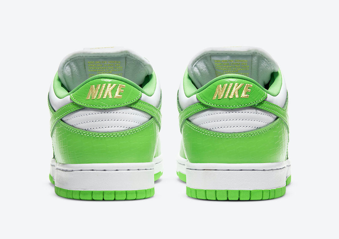 Supreme x Nike SB Dunk Low “Mean Green”