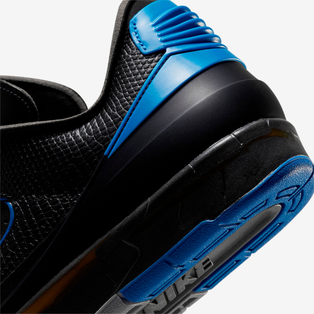 Off-White x Air Jordan 2 Low "Black / Varsity Royal"