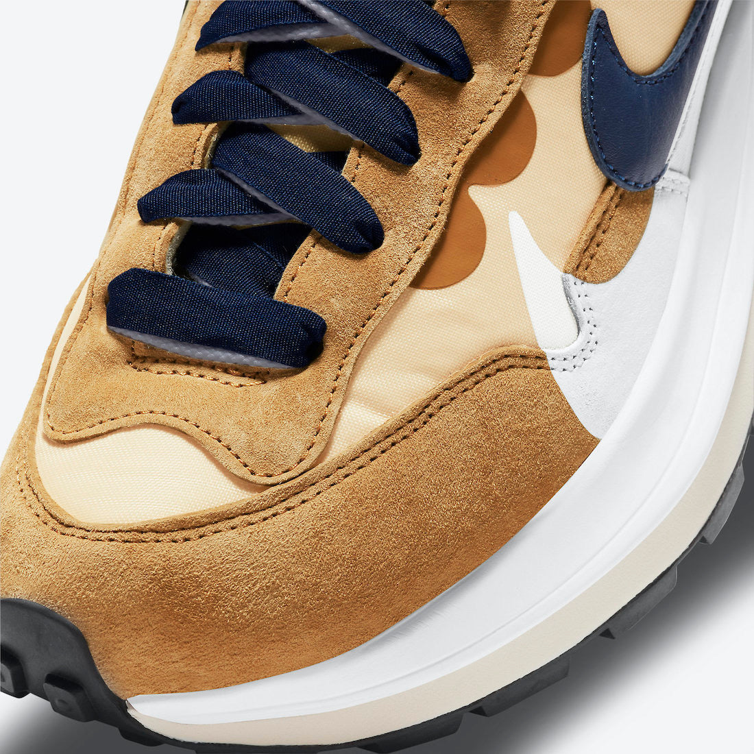 Sacai x Nike VaporWaffle “Sesame”