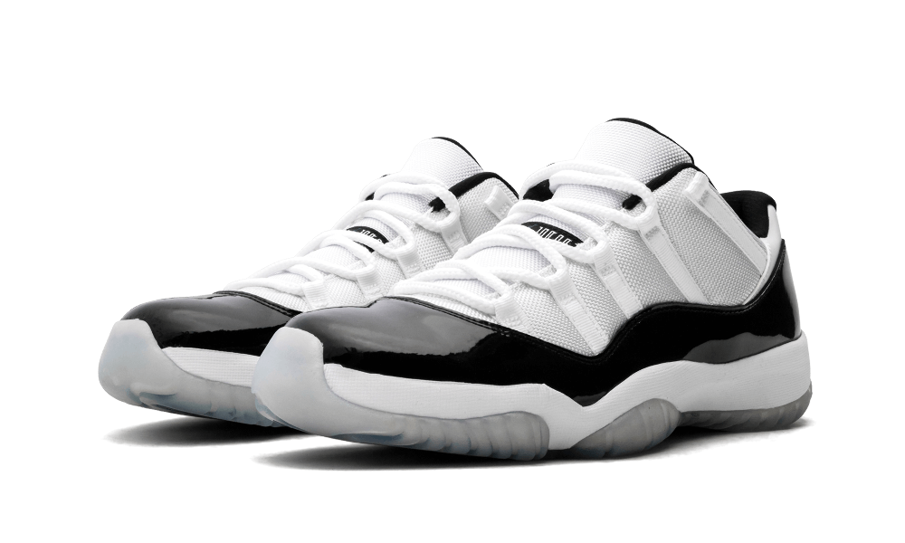 Air Jordan 11 Low "Concord"