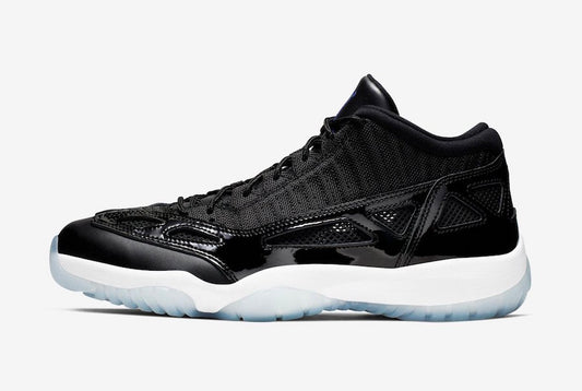 Air Jordan 11 Low IE "Space Jam"