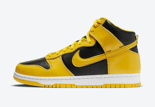 Nike Dunk High “Varsity Maize”